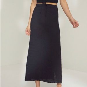 Aritzia Verona Skirt